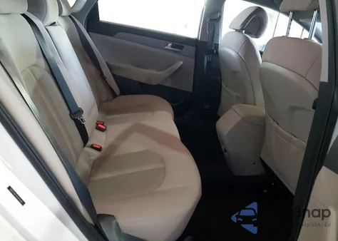 2017 Hyundai Sonata Se z USA, uszkodzony, nr VIN 5NPE24AFXHH465586